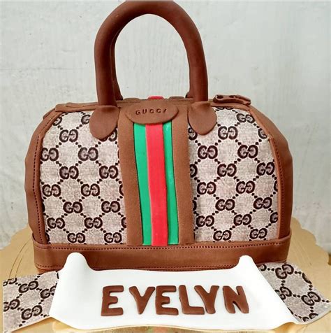 torta di gucci|black gucci bag cake.